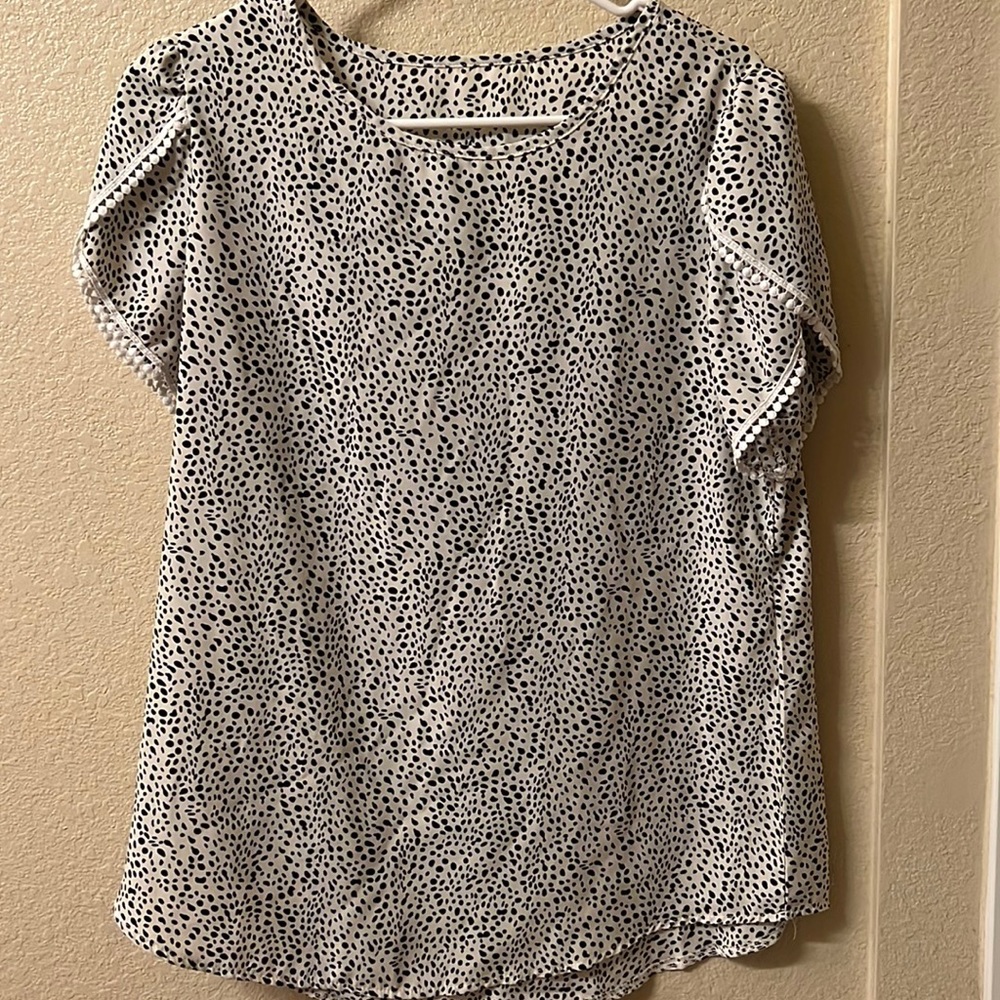 Polka dot top